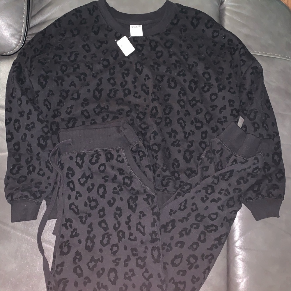 Victoria Secret sweatsuit